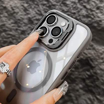 Transparent reinforced case with MagSafe protection